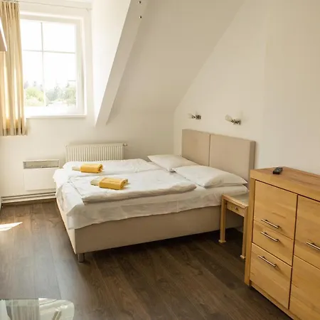 Pivovarsky Dvur Zvikov 3*