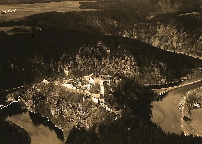 Pivovarsky Dvur Zvikov Otel Zvíkovské Podhradí