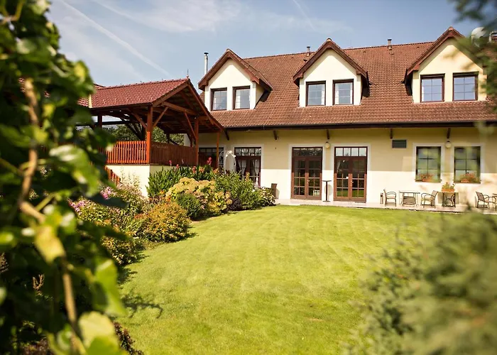 Pivovarsky Dvur Zvikov 3*
